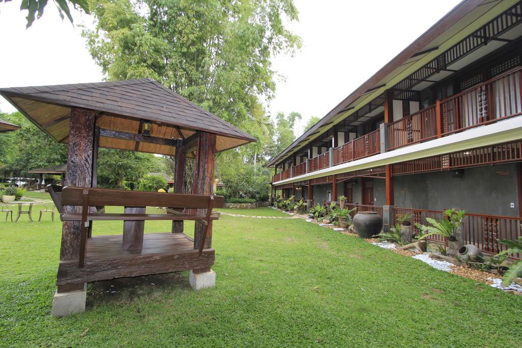 Sophia'S Garden Resort Корон Екстериор снимка